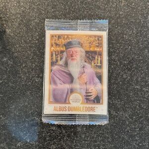 Harry Potter Chocolate Frog holographic trading card. Albus Dumbledore